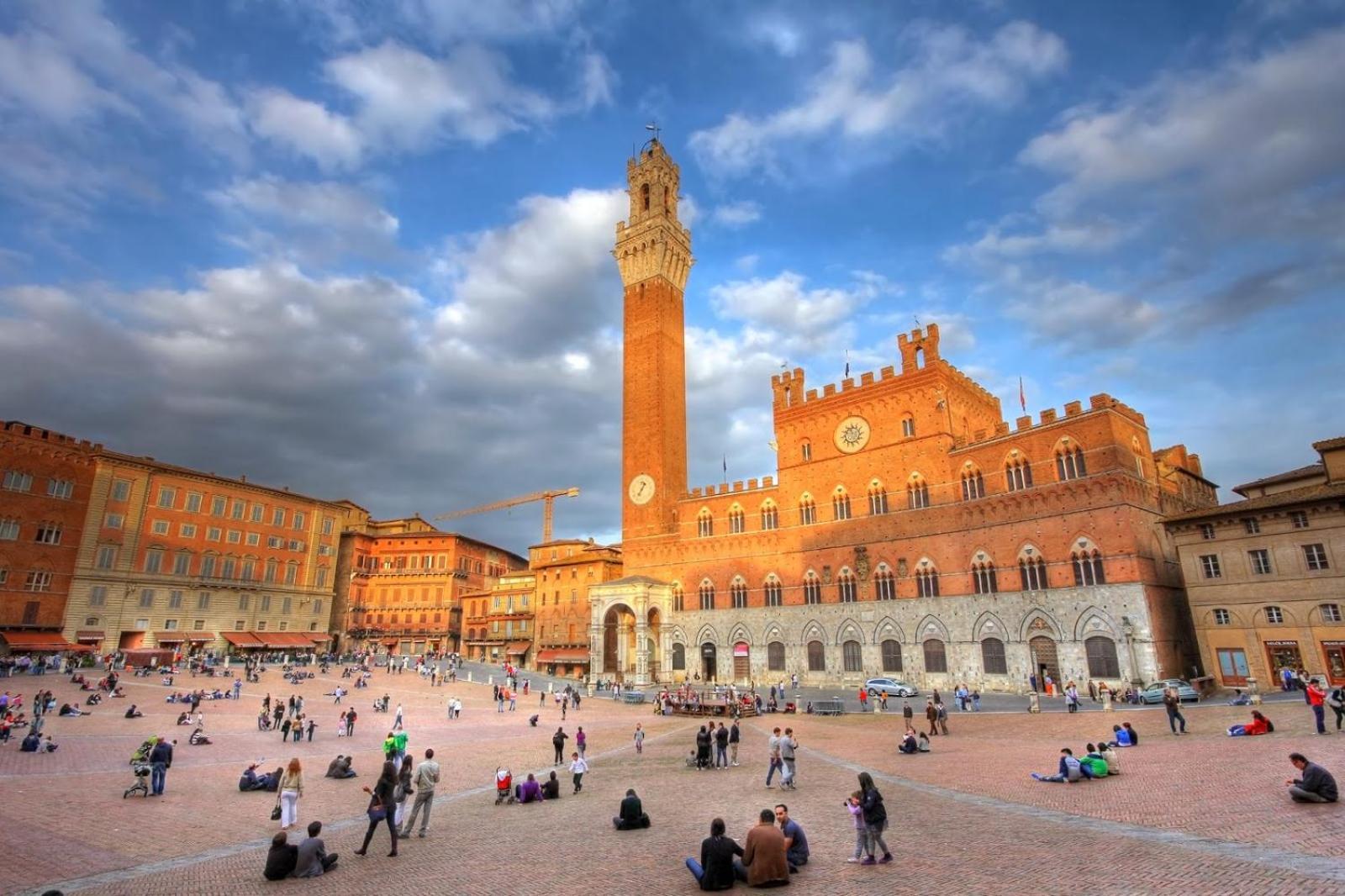 La Campanina-Nel Cuore Di Siena E Della Contrada Kültér fotó